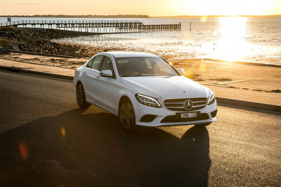  Mercedes-Benz C200 Avantgarde Line (W205) 2018 года  (WW) (фото 35 из 40)